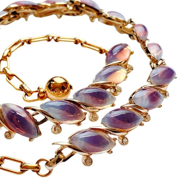 VTG Mid Century Necklace Moonglow Glass Rhinestone Lavender Gold Tone 1950s - Picture 1 of 13